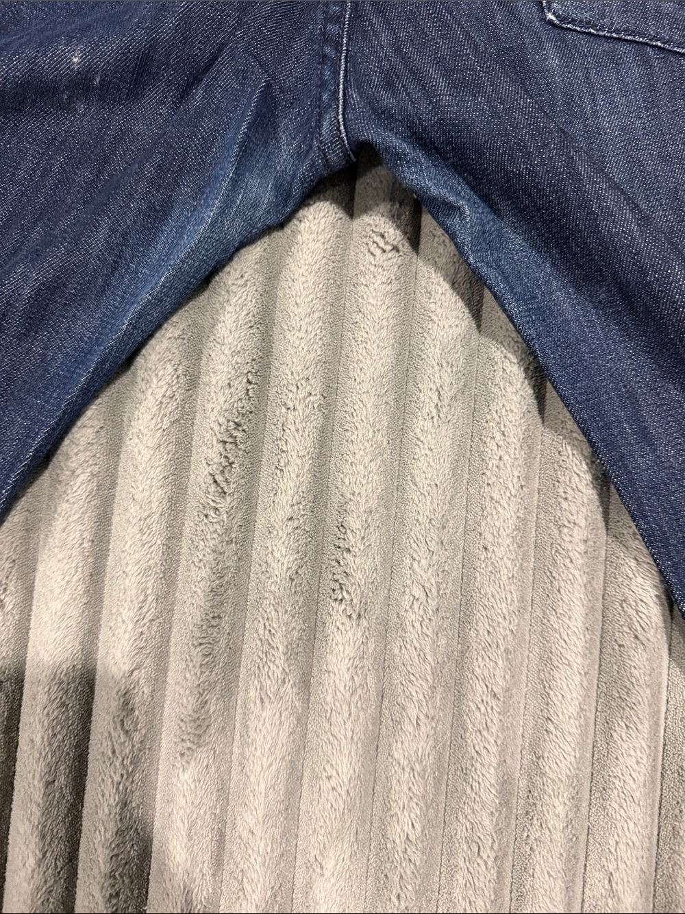 Citizens Of Humanity Indigo Flare Jeans - Picture 8 of 10